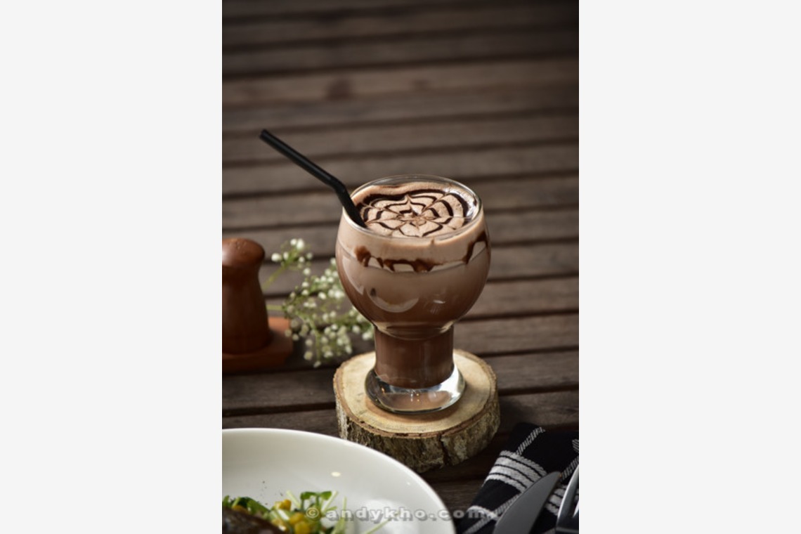 Andy Khoが撮影した写真のアルバム「Beans & Meat Commercial Food Photography」