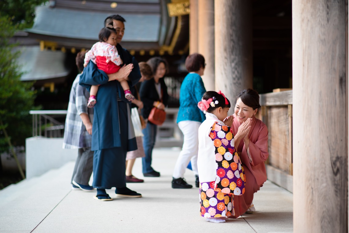 サキヤマ リエが撮影した写真のアルバム「3歳女の子・青空の七五三＠寒川神社」
