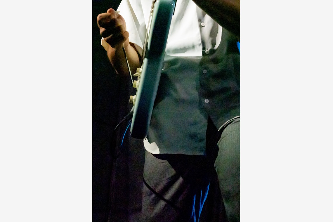 原野 英樹が撮影した「ロックバンドのライブハウス撮影 No.1」の写真