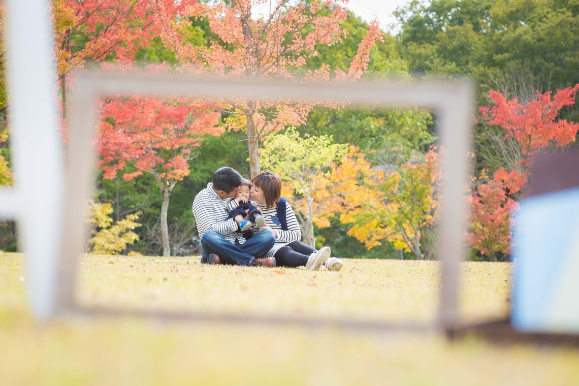SORAIRO（吉川聖司）が出張撮影した家族写真(キッズ,ベビーフォト)などが写った「バースデー 2015.11.1@亀岡」の家族写真