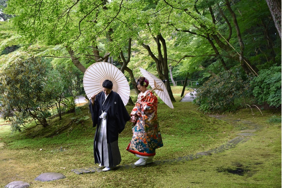Photo of Pre Weddingphotoshoot at Nara with kimono in spring to summer taken by Kiki photo works