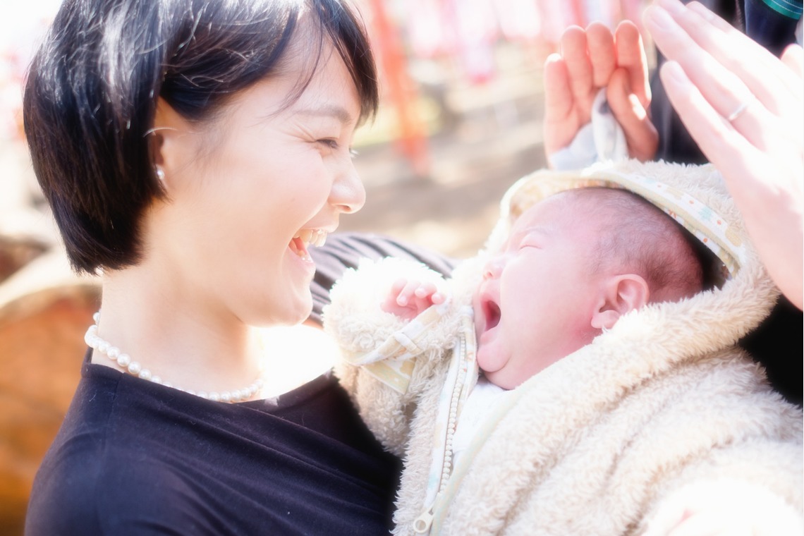 アトリエ　エピカ/清水　一哉が出張撮影した家族写真(キッズ,ベビーフォト)などが写った「お宮参り」の家族写真