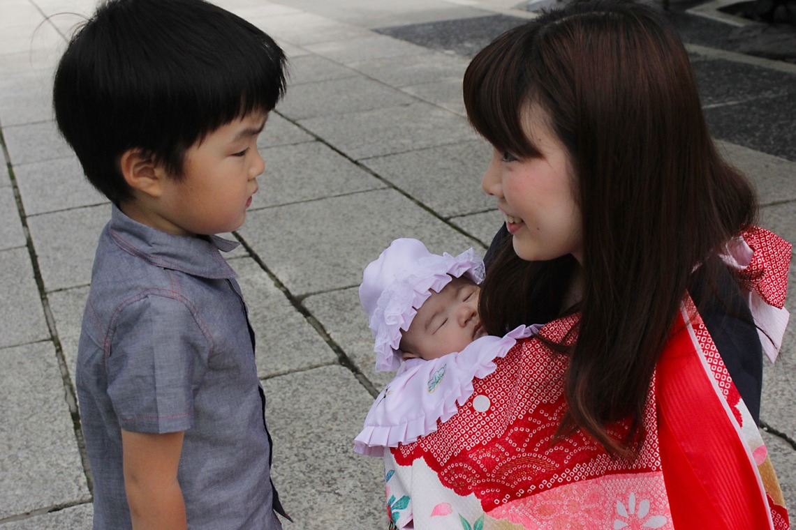 渡邉博海が撮影した写真のアルバム「お宮参り」