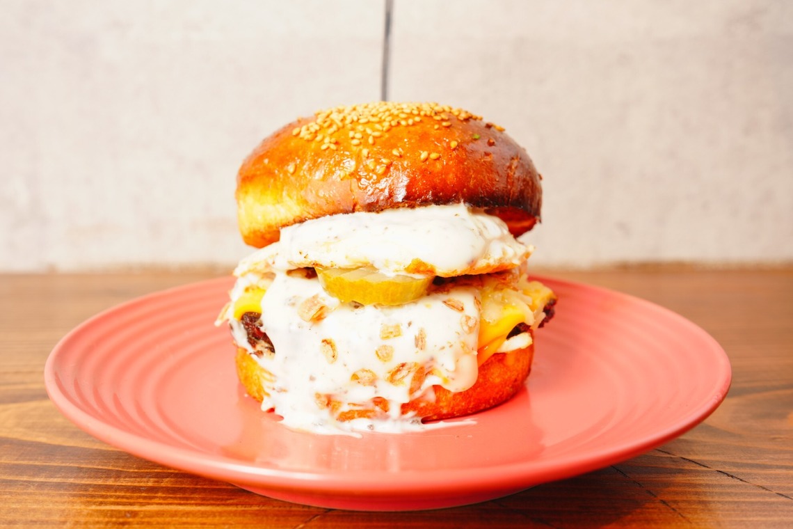 遠藤雄介・JEADO Worksが撮影した写真のアルバム「ハンバーガー屋さんの物撮りを行いました。」