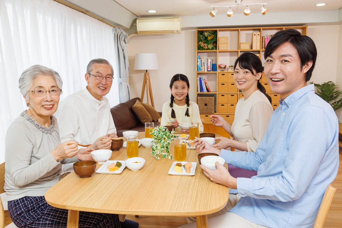 Yusuke Usuiが撮影した写真のアルバム「大和製罐株式会社様 エバースマイル 介護食品カタログ・web用モデル撮影」