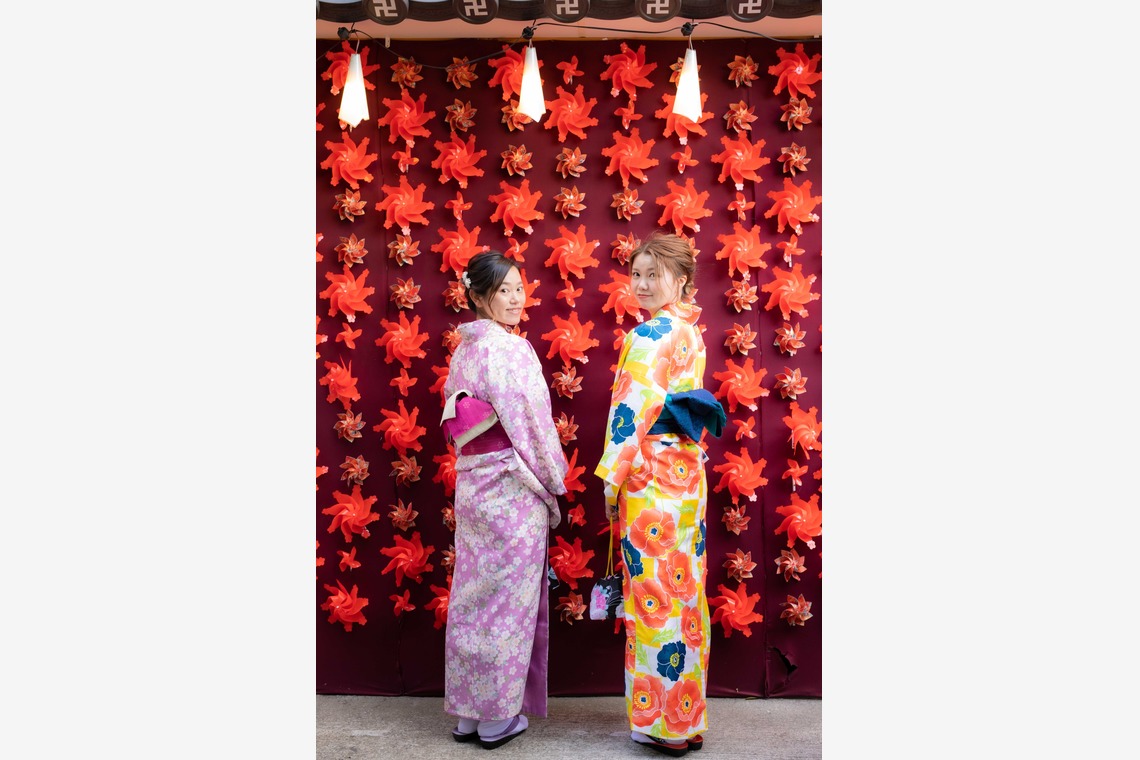 T.Matsumuraが出張撮影した家族写真(キッズ,ベビーフォト)などが写った「卒業旅行（着物）」の家族写真