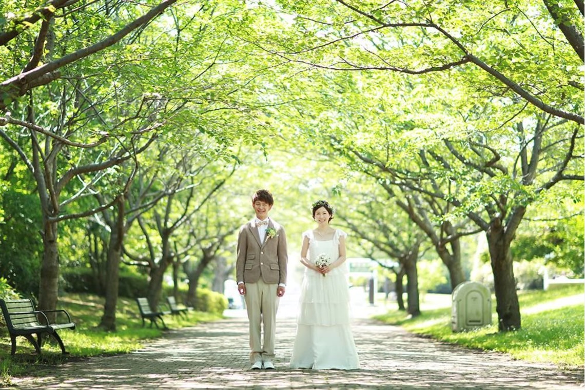 Photo of outdoor pre wedding photos taken by STUDIO AQUA