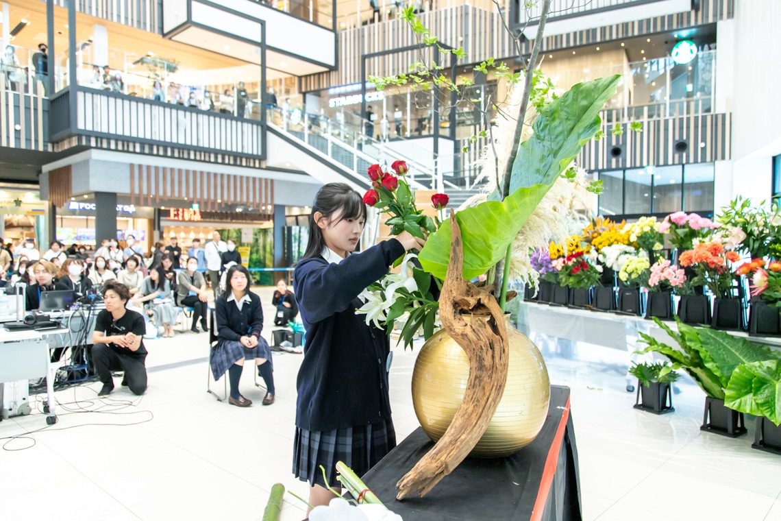 MEGANETWORKSが撮影した写真のアルバム「全国高校生花いけバトル」