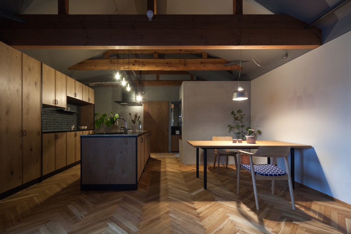 伊東昌信が撮影した「店舗　建築竣工」の写真