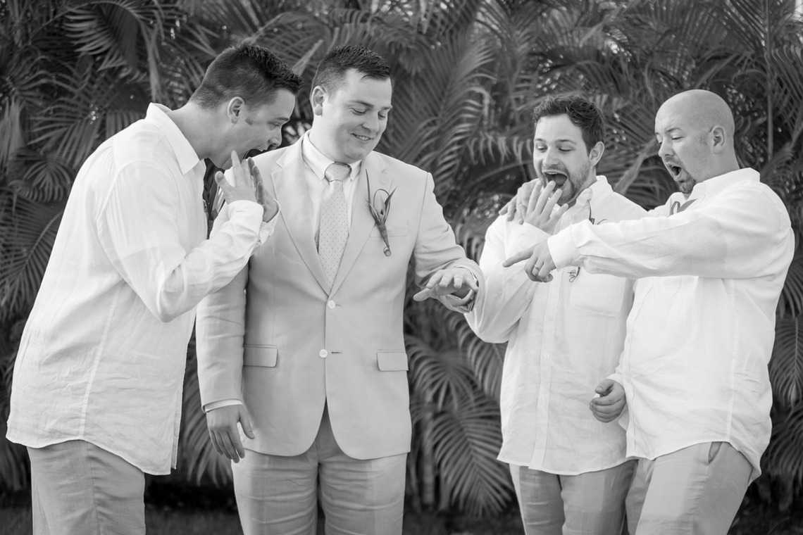 Unveiled Weddingsが撮影した写真のアルバム「ドミニカ」