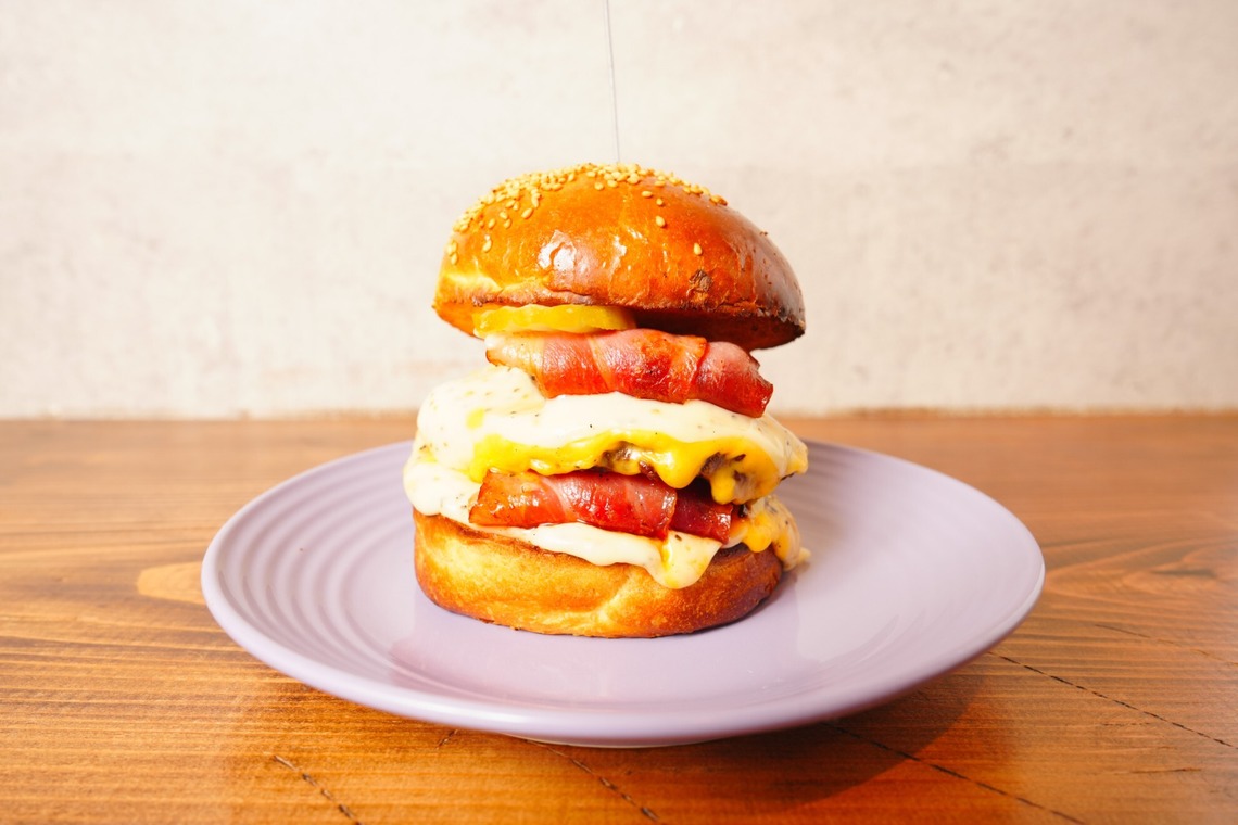 遠藤雄介・JEADO Worksが撮影した写真のアルバム「ハンバーガー屋さんの物撮りを行いました。」