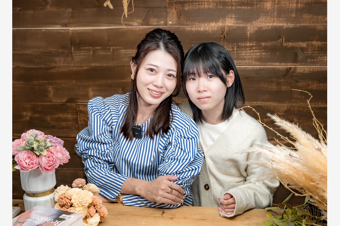 AVSが撮影した写真のアルバム「スタジオ」