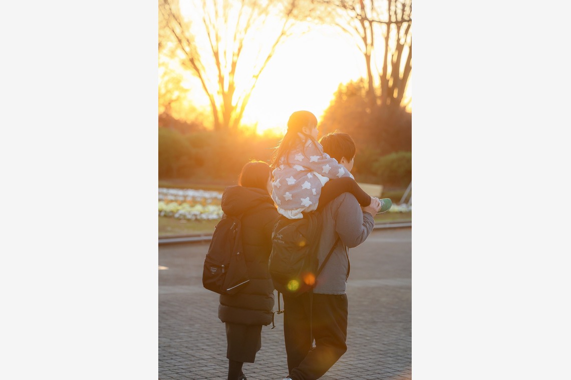 株式会社Neo-Smile 「locationbreeze」高橋 徹が出張撮影した家族写真(キッズ,ベビーフォト)などが写った「記念写真」の家族写真