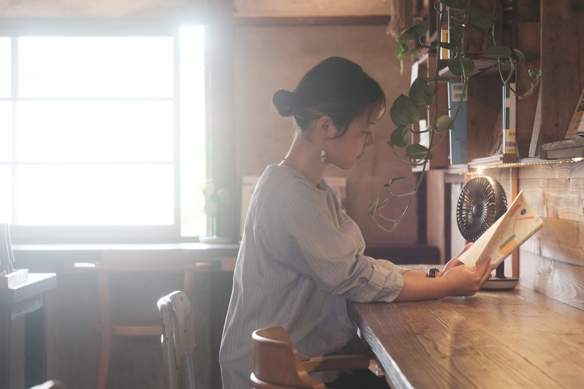土門巧が撮影した写真のアルバム「SUKIMA」