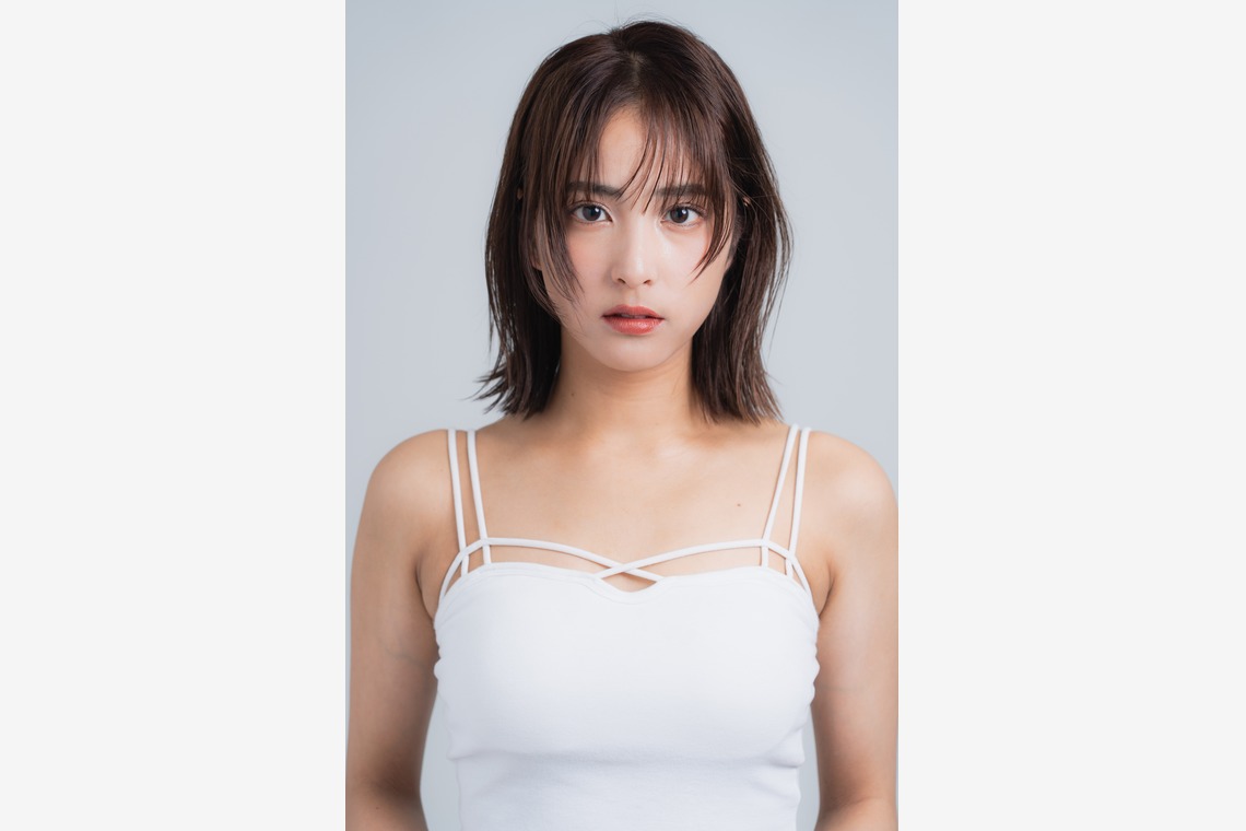 西浦隼翔が撮影した「スタジオポートレート」の写真