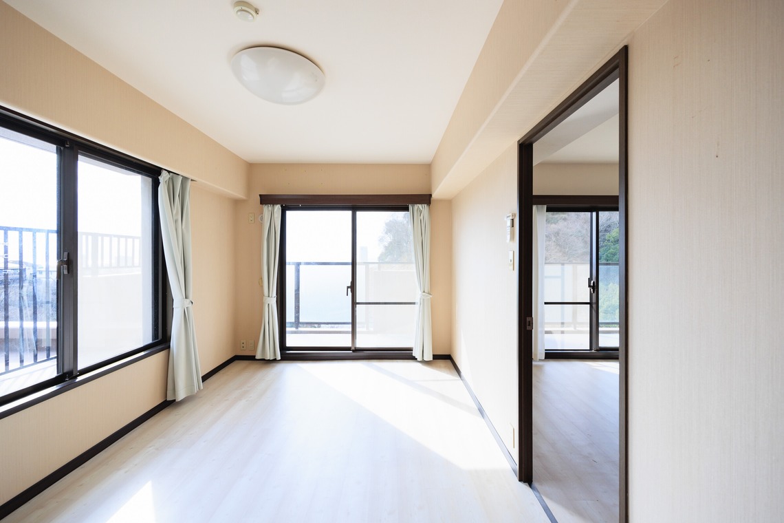 真方　祥が撮影した写真のアルバム「物件・建築」