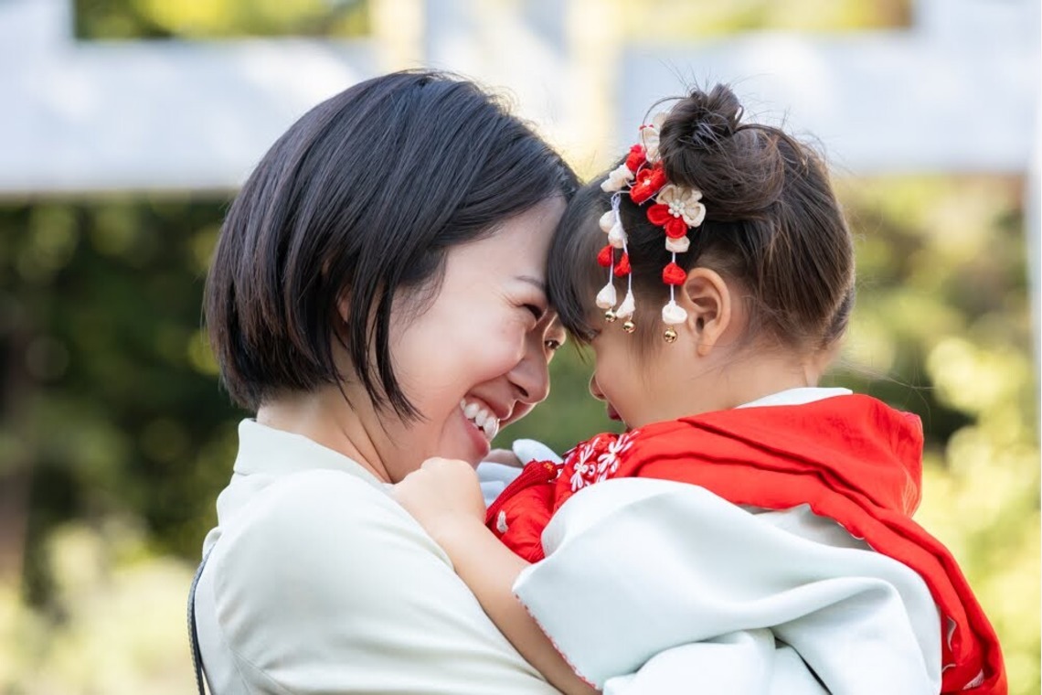 出張撮影くろさわが出張撮影した家族写真(キッズ,ベビーフォト)などが写った「七五三」の家族写真