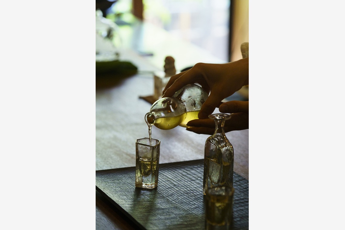 ノーザンスタジオが撮影した写真のアルバム「国際茶会／International Tea Crermony」