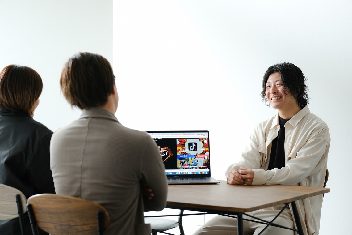 アールフォトが撮影した「プロフィール」の写真