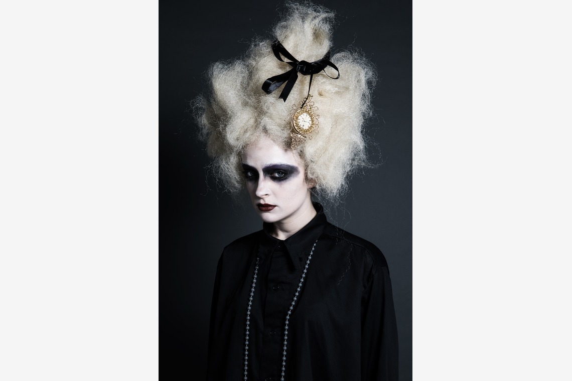 KIRAが撮影した写真のアルバム「ファッションブランド作品撮り」