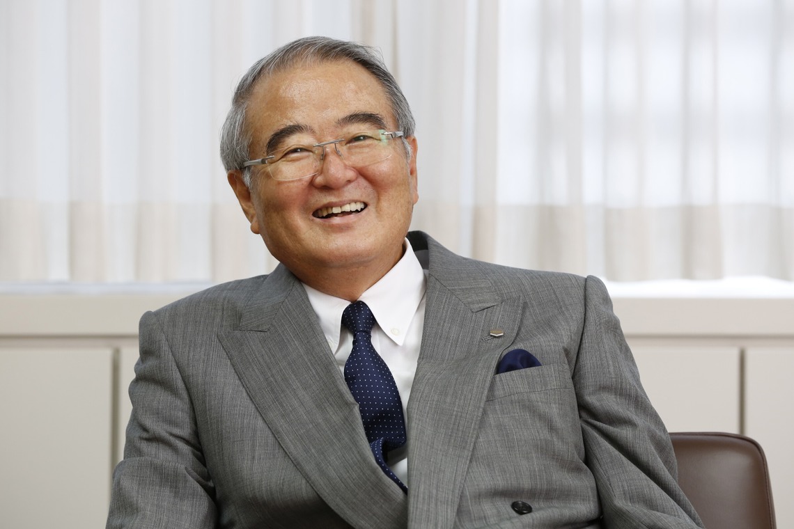 村田わかな広告写真が撮影した「日経Gooday インタビュー」の写真