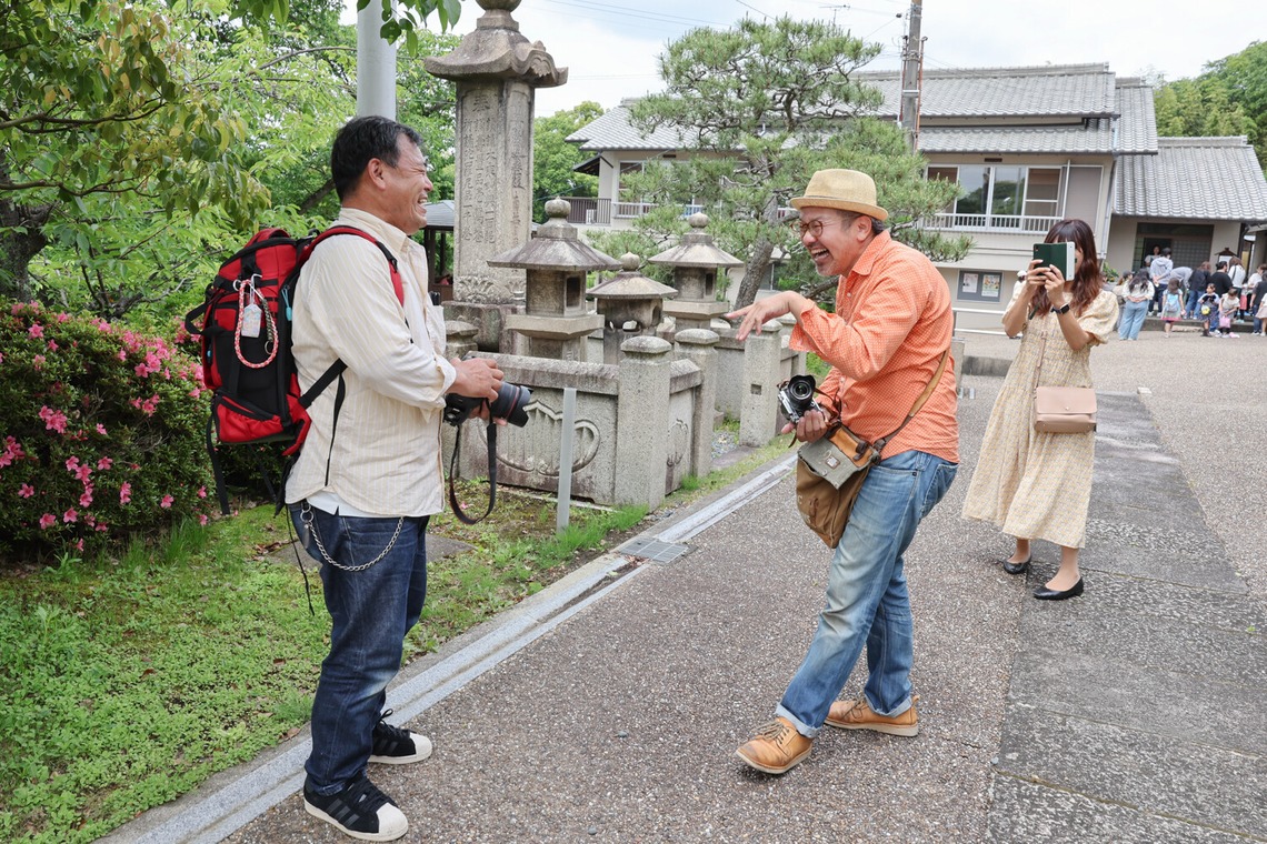 ちずカメラが撮影した「写真家　橘田龍馬さんの子供写真教室の様子」の写真