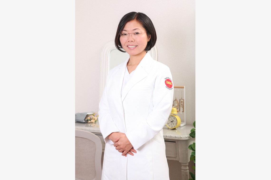 村川写真事務所が撮影した写真のアルバム「札幌　人物　ビジネス　ポートレート」