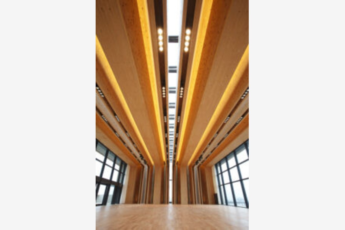 赤木写真事務所（代表　赤木武博）が撮影した「オブジェクトVR (360°フォト）建築　竣工　料理　ビジネスシーン」の写真