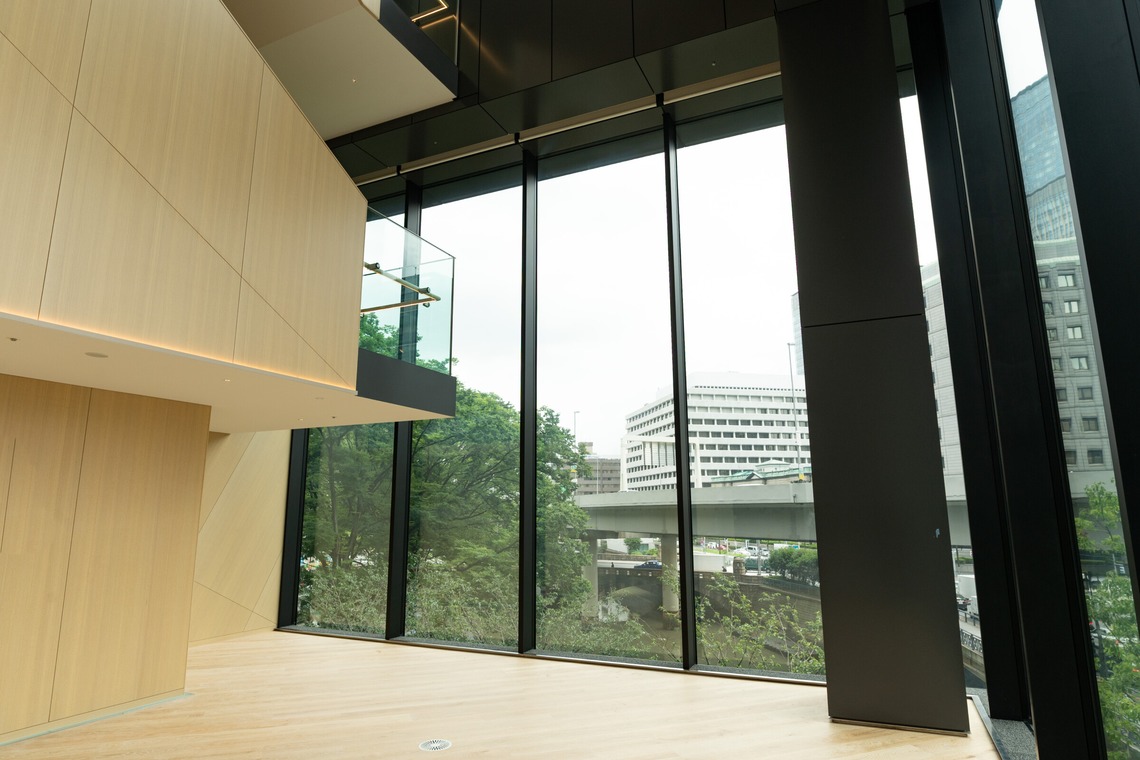 曽川拓哉が撮影した写真のアルバム「竣工写真」