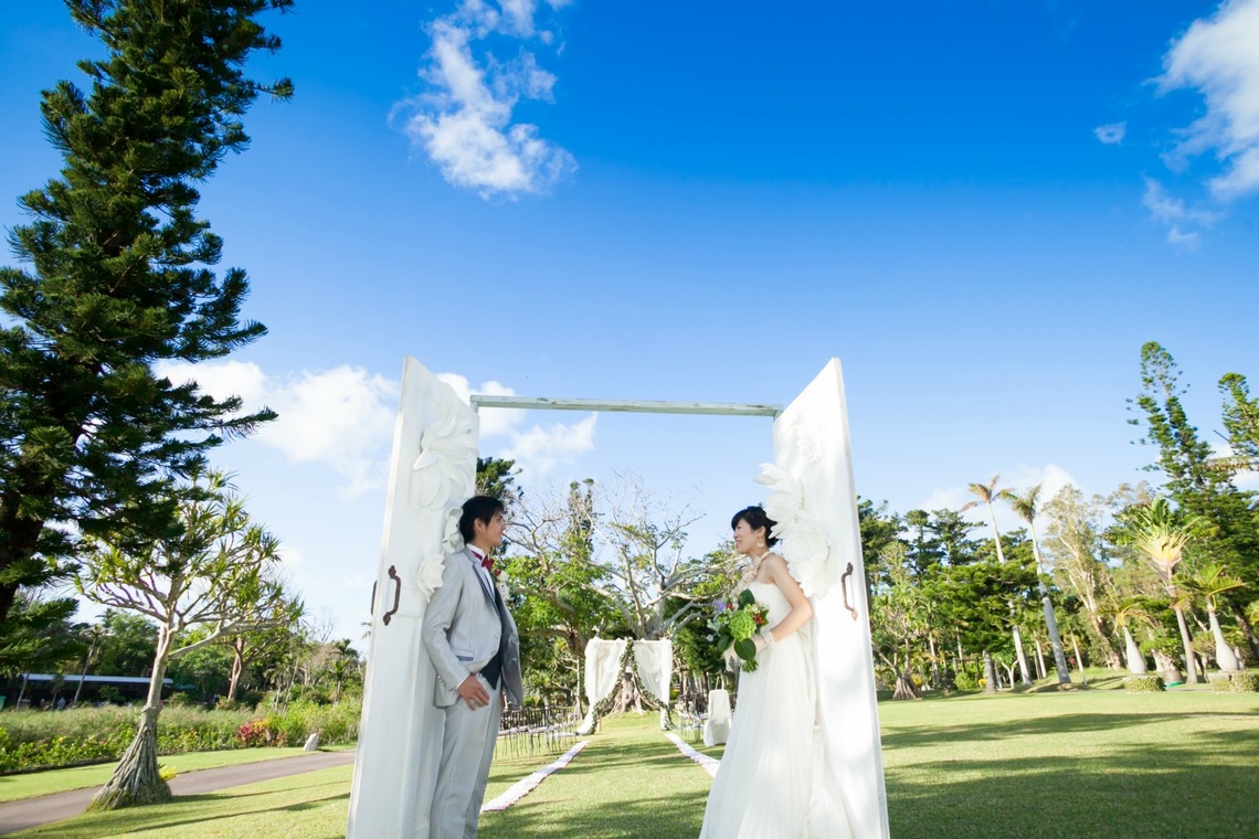 ウエディングラウンジが撮影した写真のアルバム「アマゾンガーデンフォト沖縄」