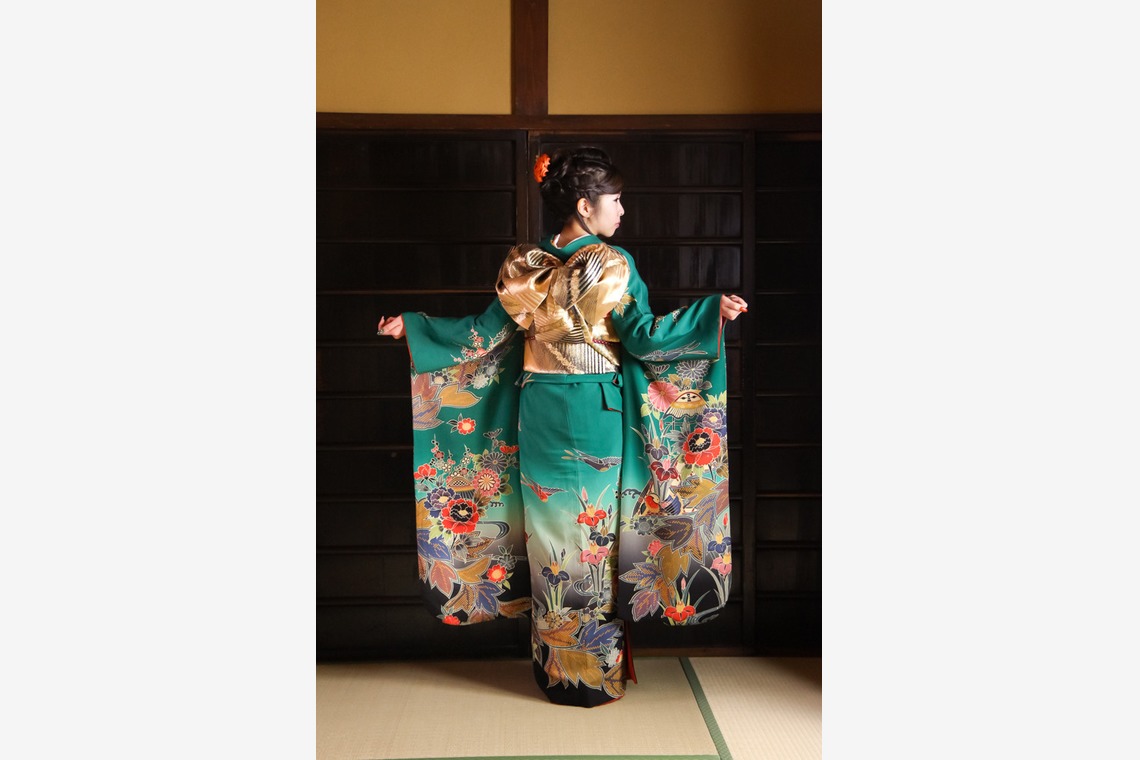 スマイルハンターが出張撮影した家族写真(キッズ,ベビーフォト)などが写った「成人式フォト」の家族写真