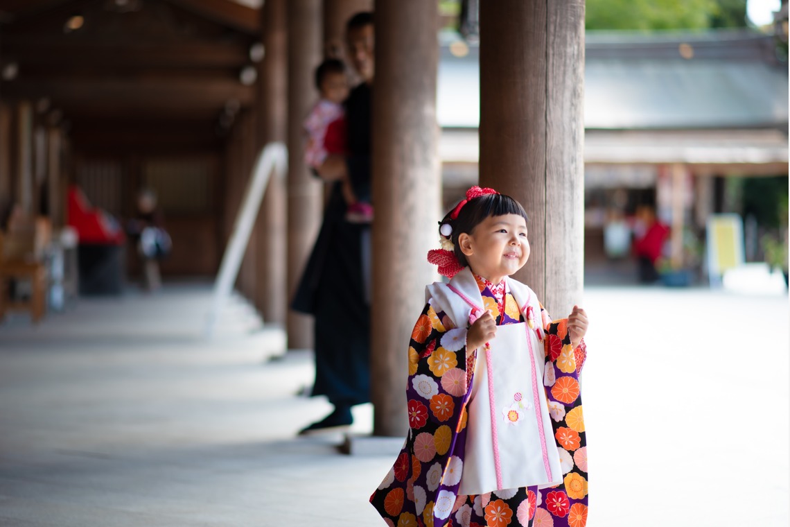 サキヤマ リエが撮影した「3歳女の子・青空の七五三＠寒川神社」の写真