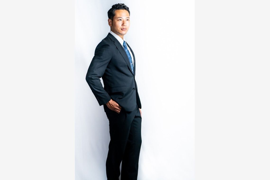 吉田　亘が撮影した写真のアルバム「Issei Hamana Portrait in Tokyo」