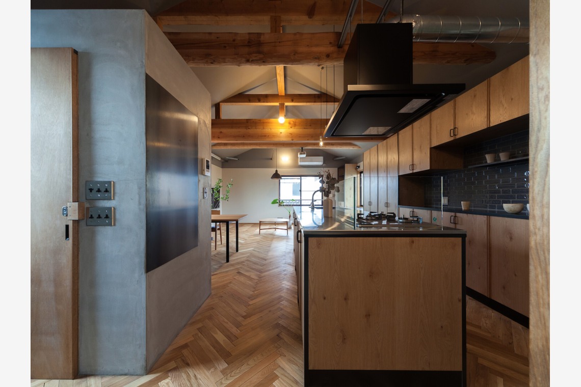 伊東昌信が撮影した「店舗　建築竣工」の写真