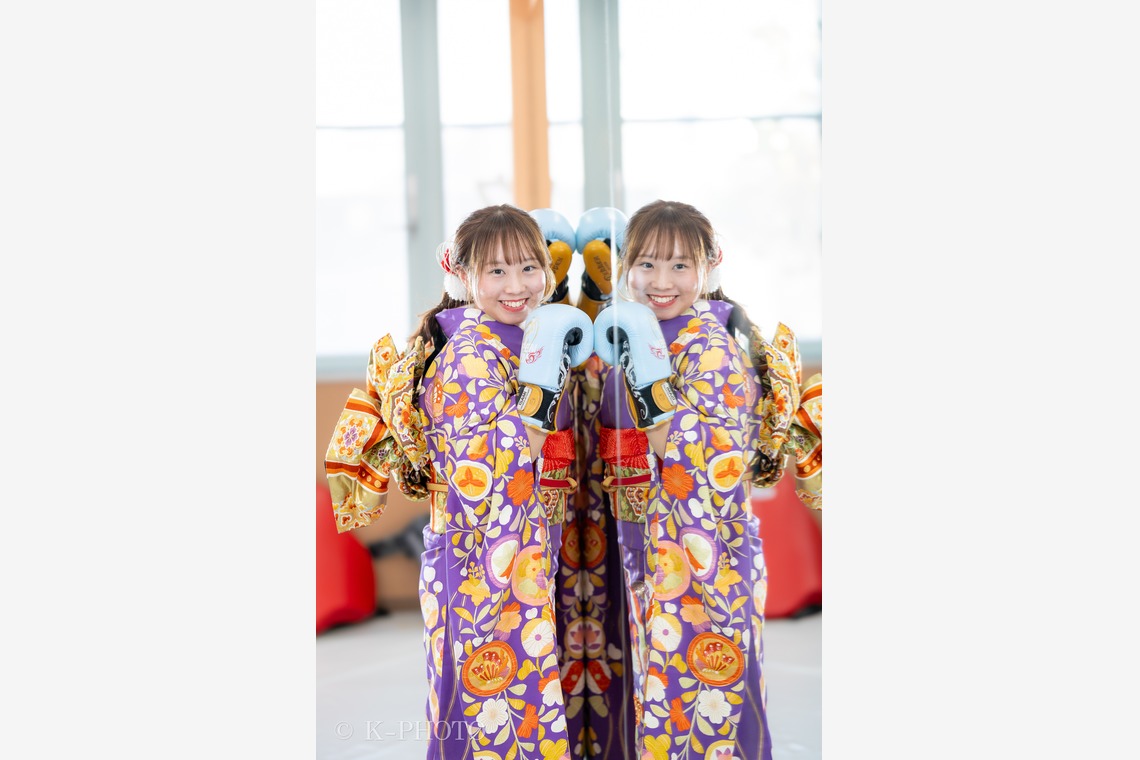 大森光太郎・K-PHOTOが出張撮影した家族写真(キッズ,ベビーフォト)などが写った「成人式撮影」の家族写真