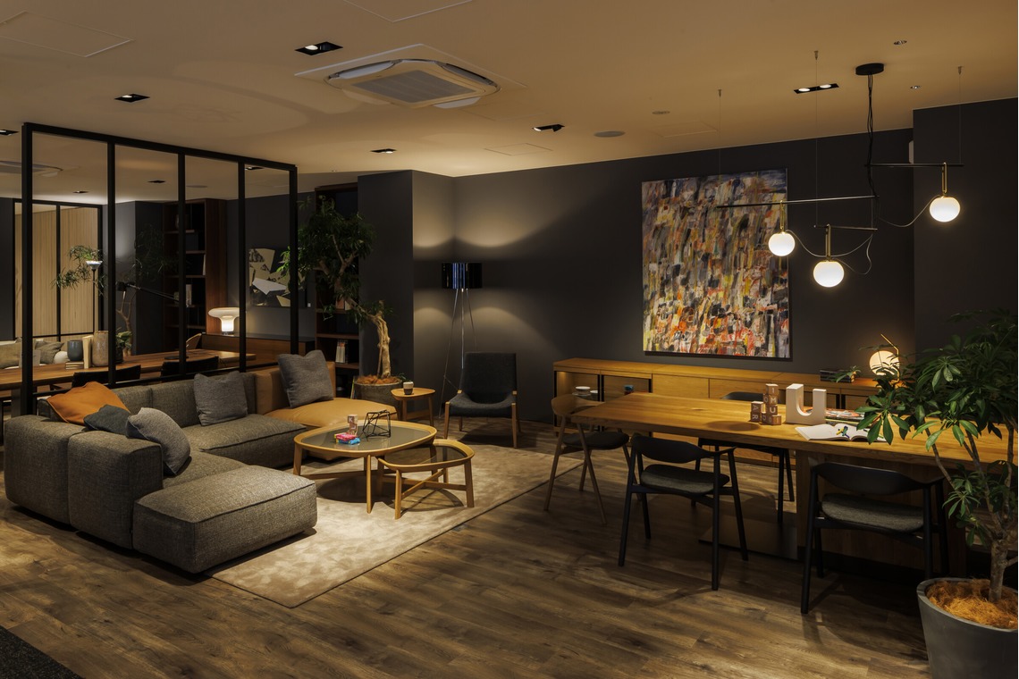 Kohagraphicsが撮影した写真のアルバム「インポート家具ブランド　web用撮影」