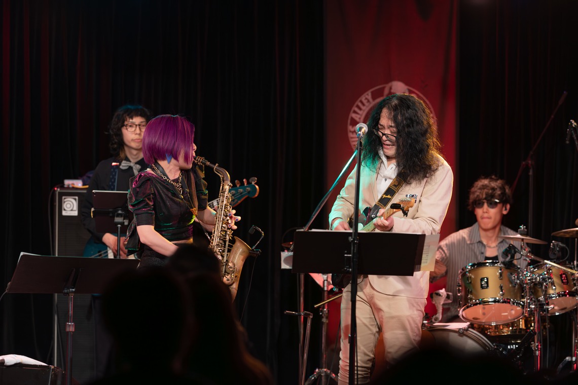 中村　大晃が撮影した「屋内ライブ撮影」の写真