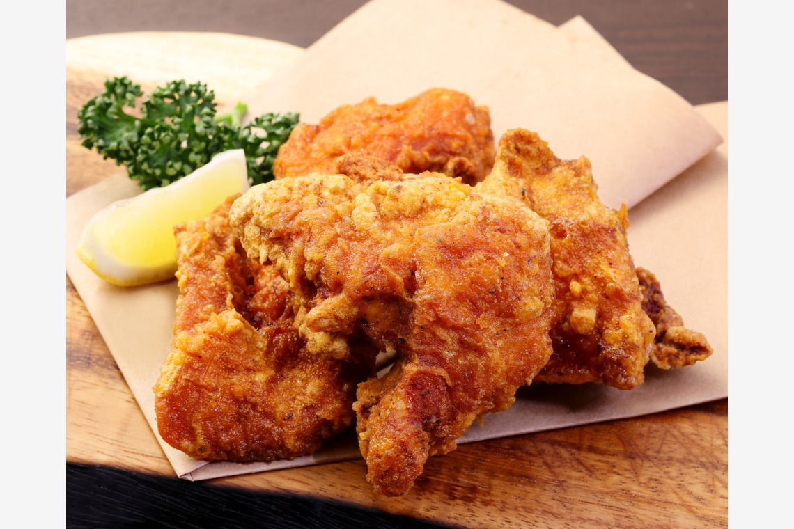 森安　照が撮影した「鶏丸ごと・チキン・から揚げ・ポテト」の写真