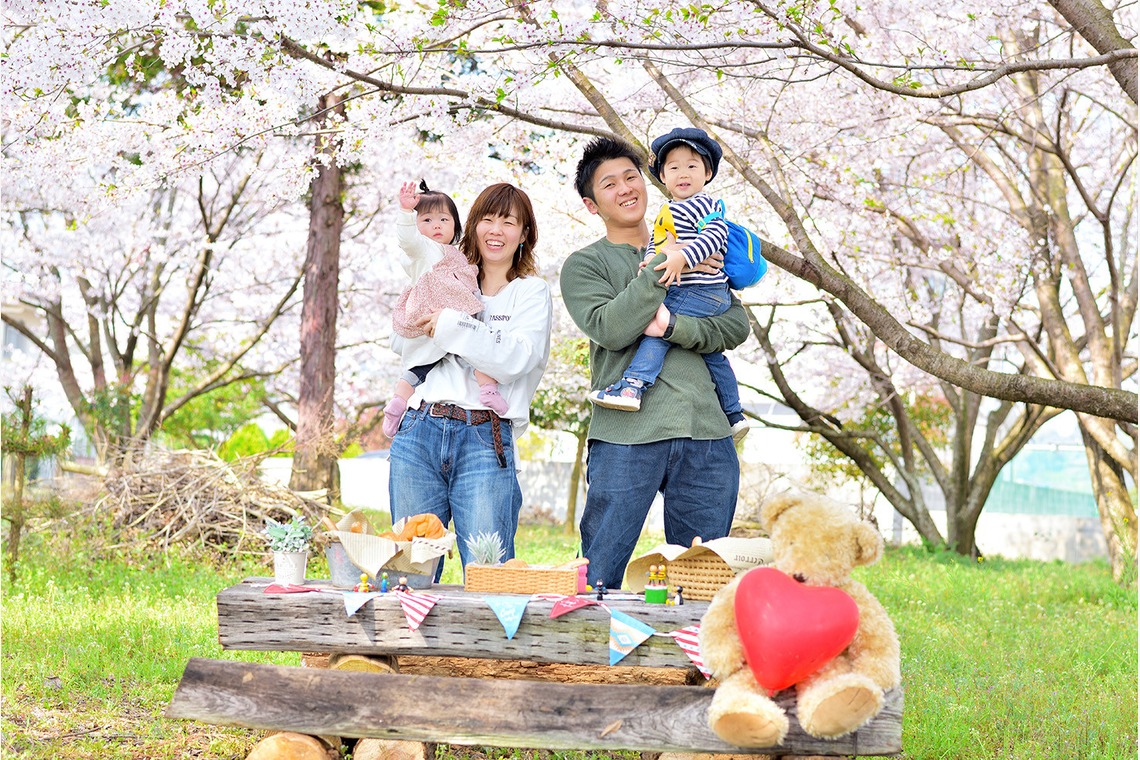 Design studio lumière（井上 敦仁）が撮影した写真のアルバム「みんなでお花見」