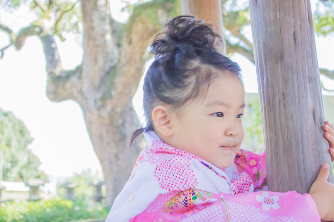 写真スペース　フォトラッシュが出張撮影した家族写真(キッズ,ベビーフォト)などが写った「山口県防府天満宮七五三」の家族写真