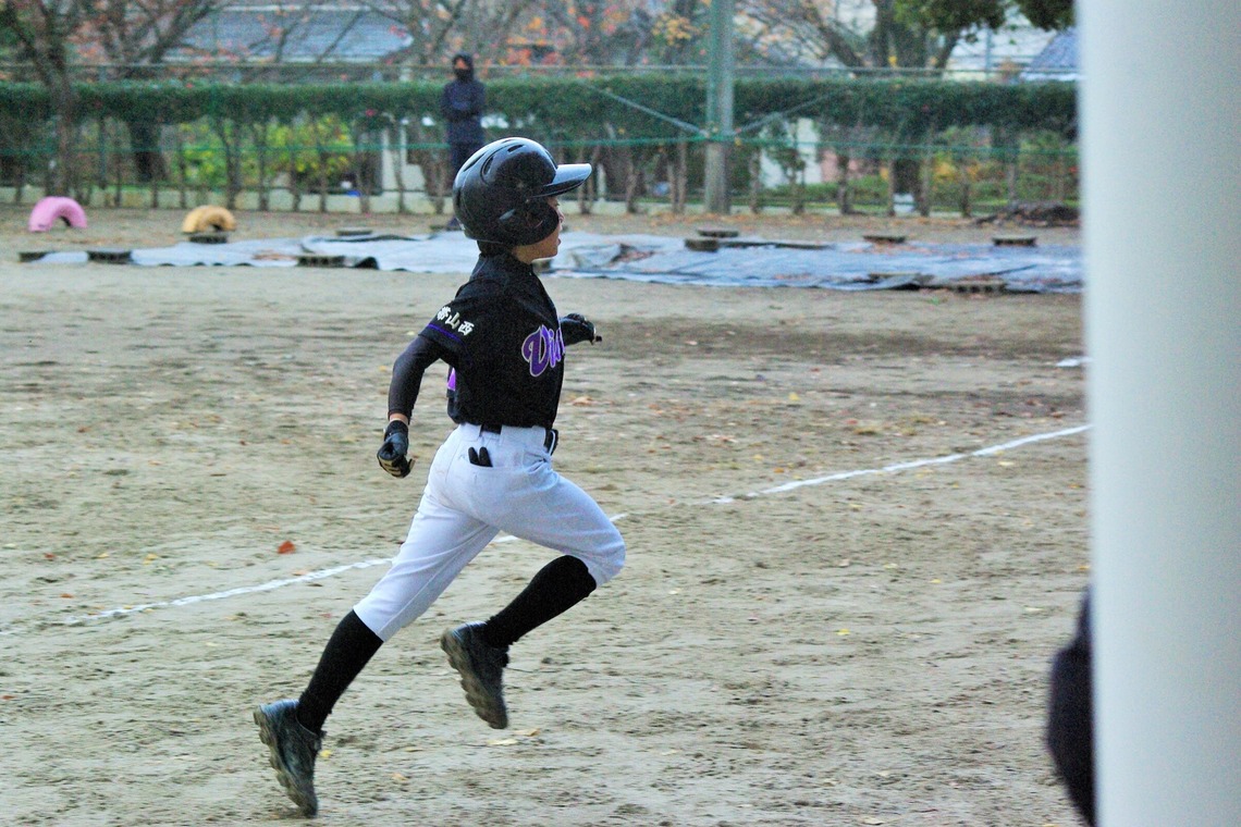 間地大輔が出張撮影した家族写真(キッズ,ベビーフォト)などが写った「学童野球」の家族写真