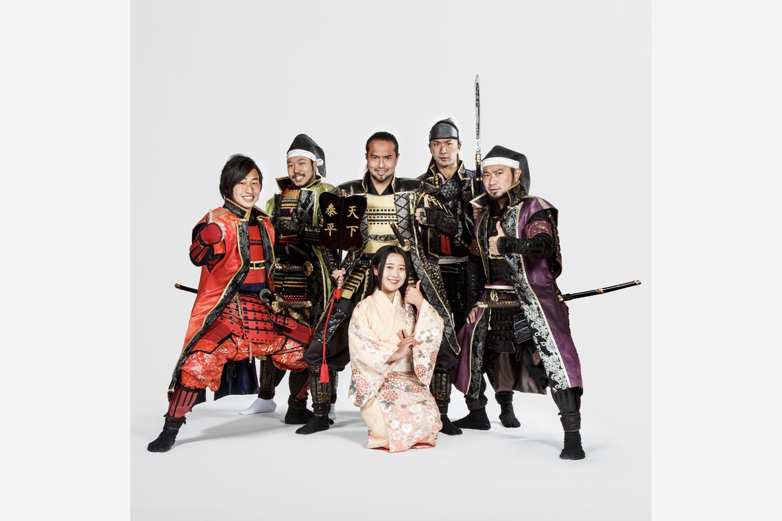 中西　諒が撮影した「スタジオ人物撮影」の写真