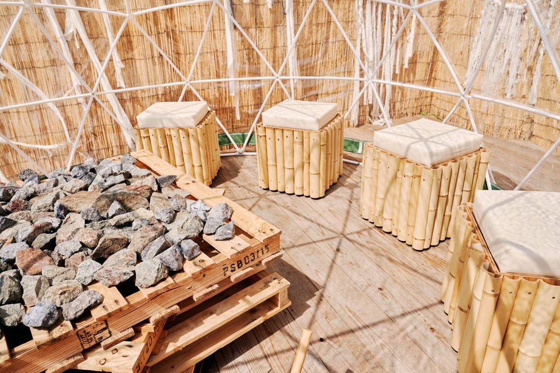 坂元寿行が撮影した「海の家の撮影」の写真