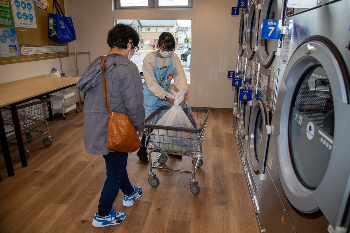 理 S PHOTOが撮影した写真のアルバム「ブルースカイランドリー開店」