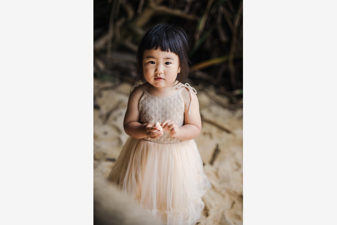 ポートレート沖縄が撮影した写真のアルバム「天真爛漫な女の子３歳の誕生日」