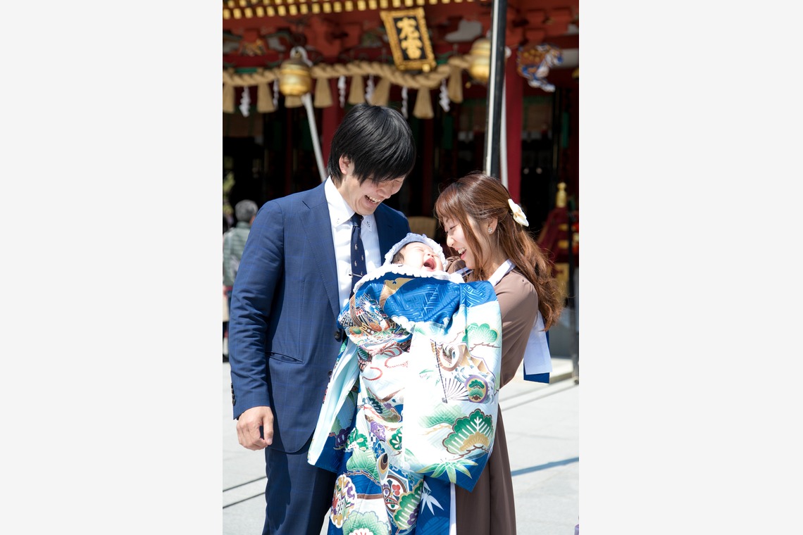 出張専門フォトグラファー ひびきが撮影した写真のアルバム「お宮参り」