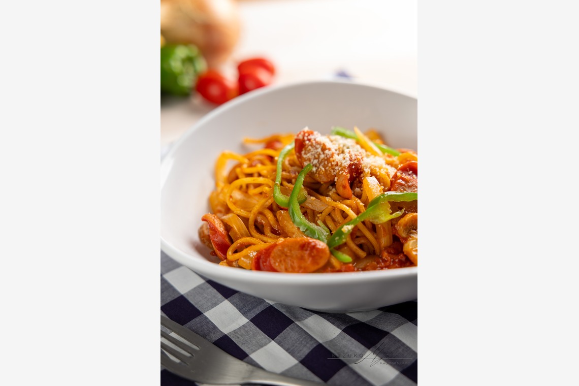 ミヤタカズコが撮影した写真のアルバム「フード写真」