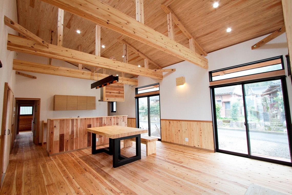 隈元智子が撮影した「家」の写真