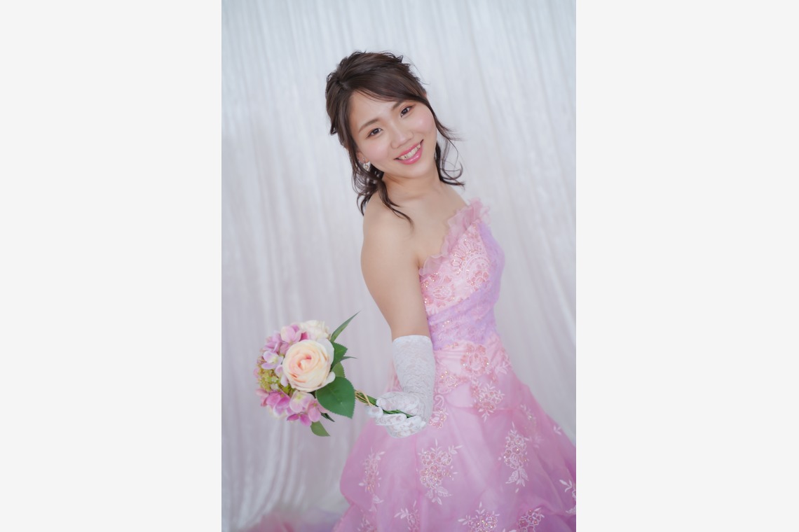 フォトスタジオトワが出張撮影した家族写真(キッズ,ベビーフォト)などが写った「成人式前撮り」の家族写真