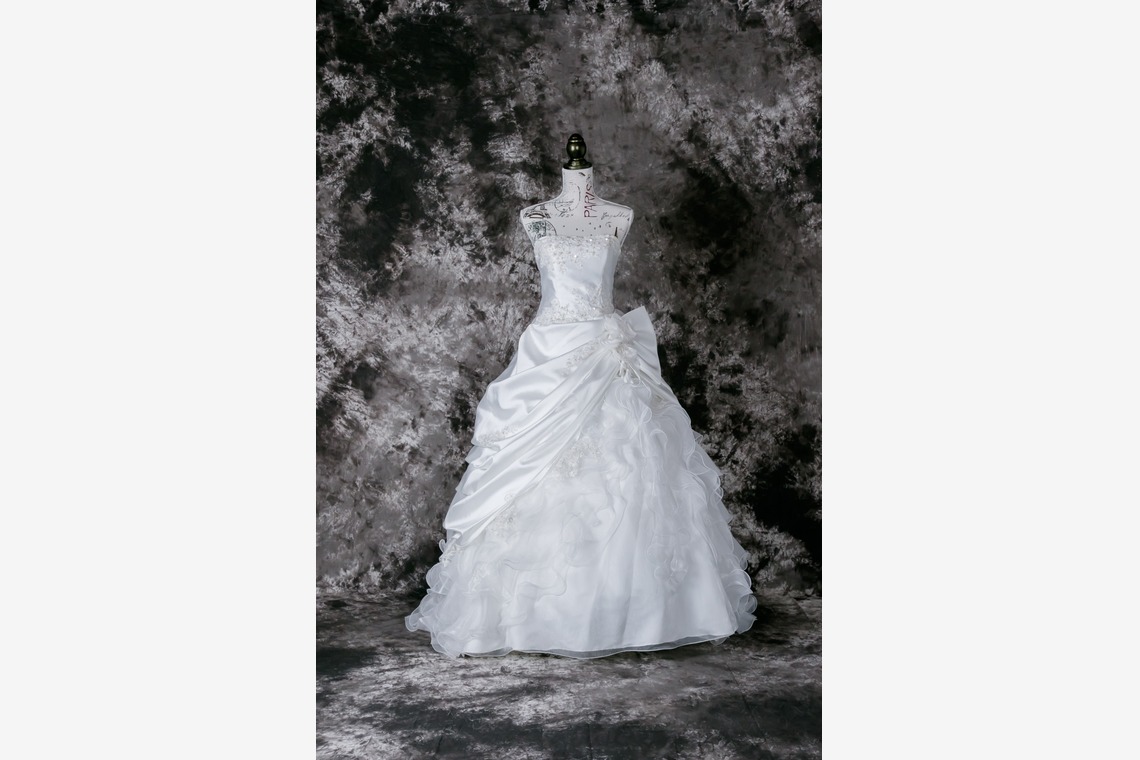 スマイルハンターが撮影した写真のアルバム「ドレスサンプル」